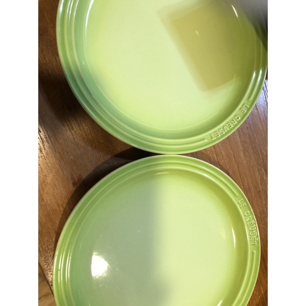 (全新)Le  Creuset 彩虹27cm家用餐具彩色陶瓷盤子 2入/組