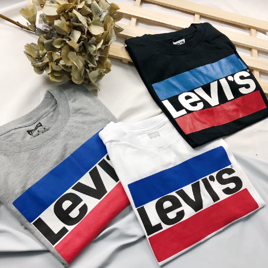 Levi's 青年 滾邊 國外限定款 IG網紅穿著款式 LEVIS 情侶款   T-shirt 短T t恤