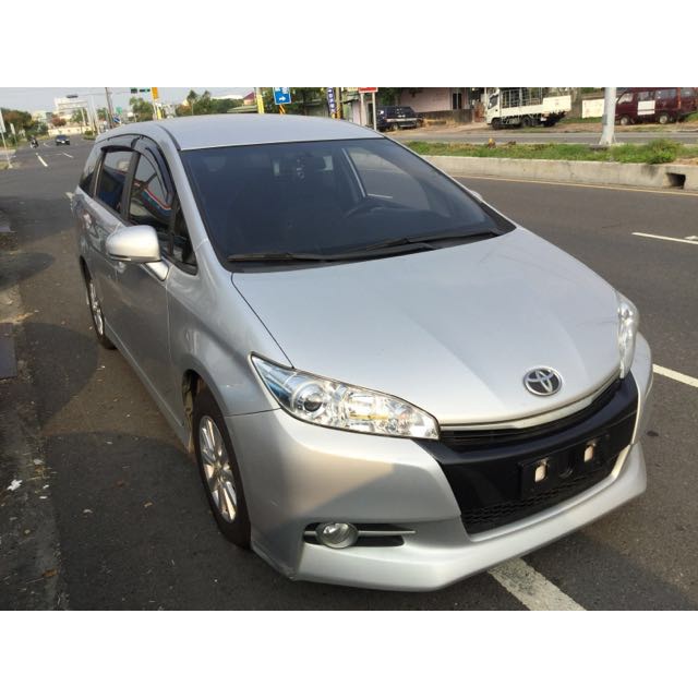 中古車16 Toyota Wish 2 0cc 便宜代步車專賣一手二手買賣自用國產五門休旅車 蝦皮購物