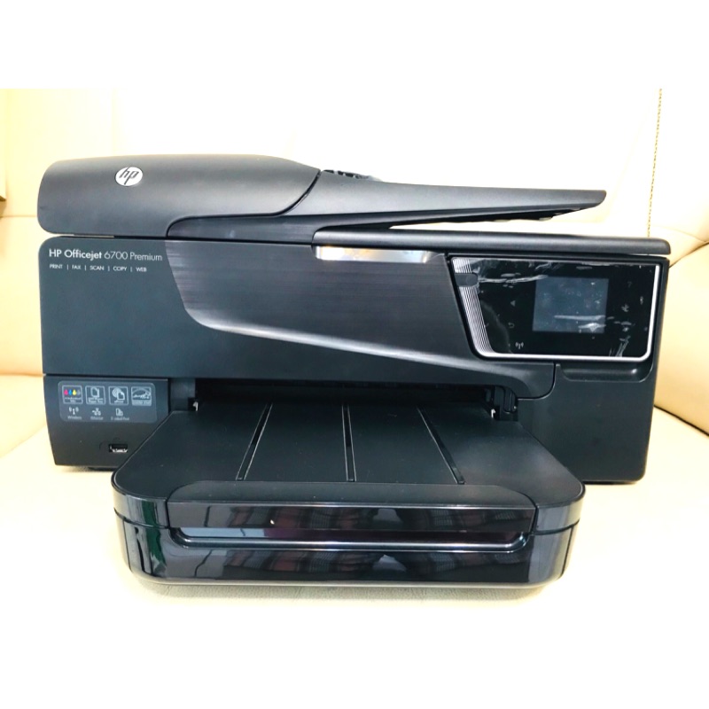 Hp6700 Premium 噴墨彩色掃描印表機。已過保 只用過兩次。