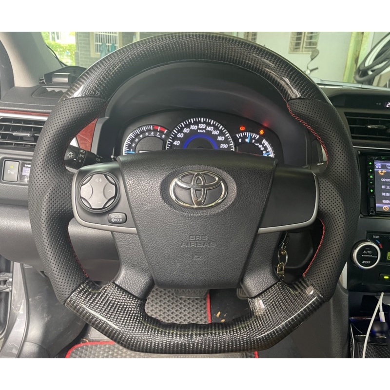 Toyota 2013-2018 7代Camry 凱美瑞 正卡夢方向盤 變形蟲方向盤