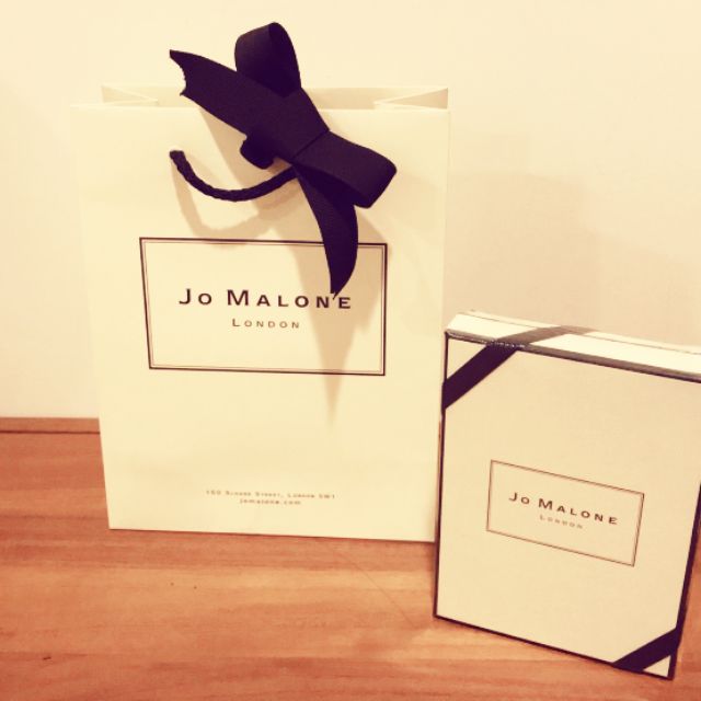 Jo Malone 🇬🇧正品香水二入禮盒，二瓶一盒每瓶 30ml 英國橡樹與紅醋栗 /英國橡樹與榛果