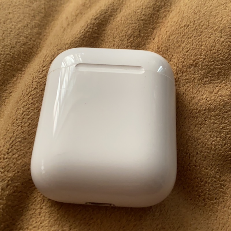 Airpods 1代 8-9成新 充電盒