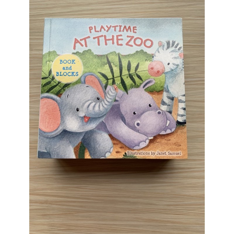 Playtime at the zoo book and blocks動物園故事書和積木組合