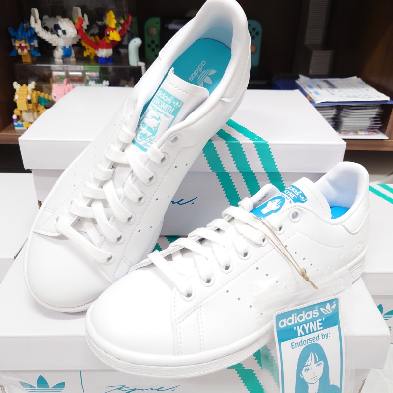 【小八】Adidas x KYNE Stan Smith White 白 藍綠 GX7690