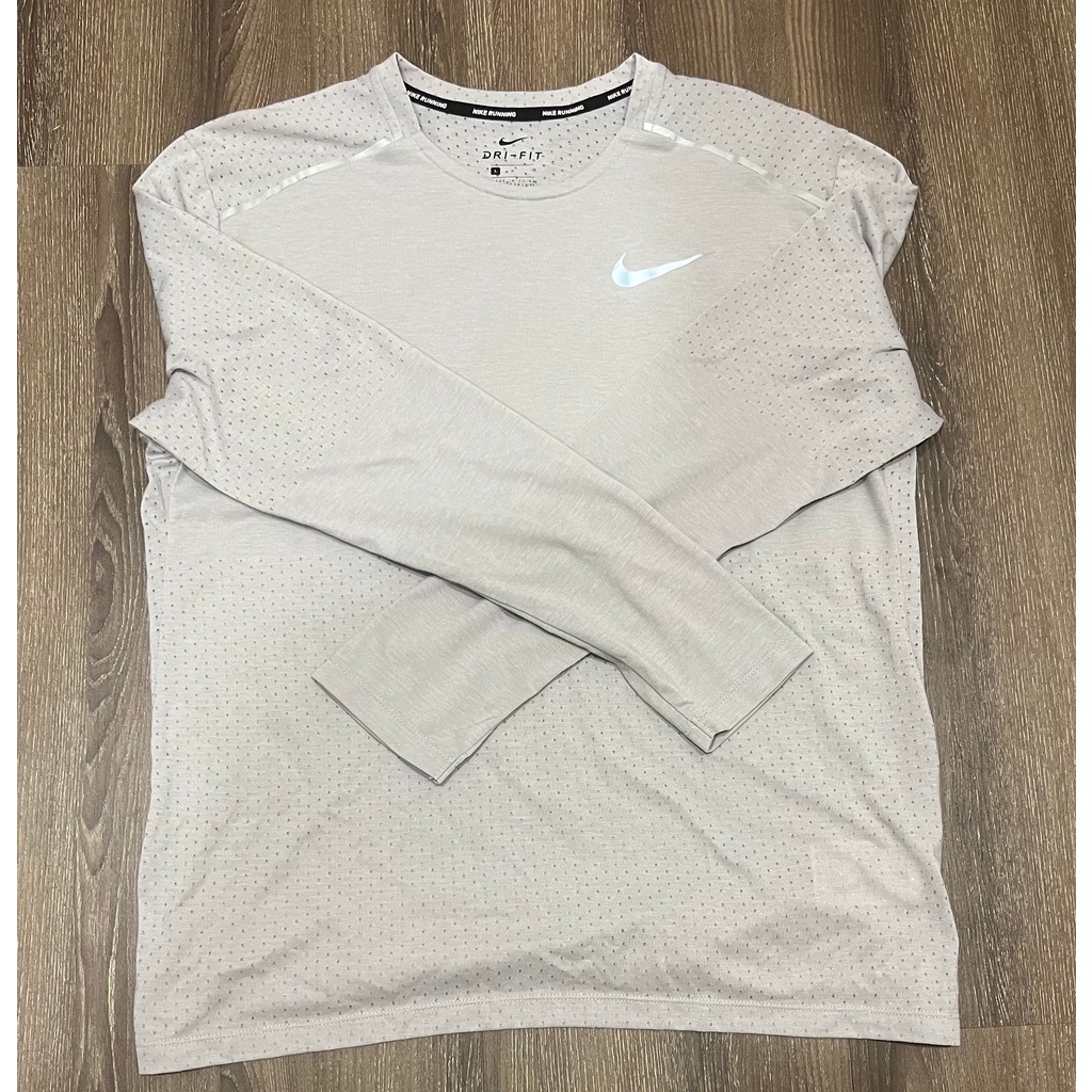 Nike Running DRI-FIT 排汗薄長袖 反光 L號 灰色