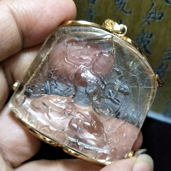 鈦晶綠杜母金身 長 43.8X46.8X10 mm  43克 銅鍍金包台 鈦晶金身 附精美盒裝