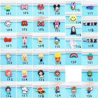 開發票💜現貨賣場三💜Crocs 洞洞鞋 鞋花 鞋扣 迪士尼公主 米奇米妮 搞怪文字