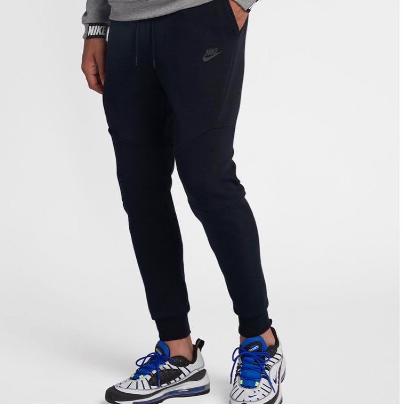 nike fleece tech black