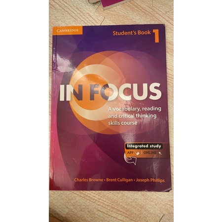 英文 IN FOCUS Student’s Book 1