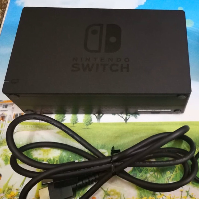 任天堂 switch 原廠電視盒 9成新