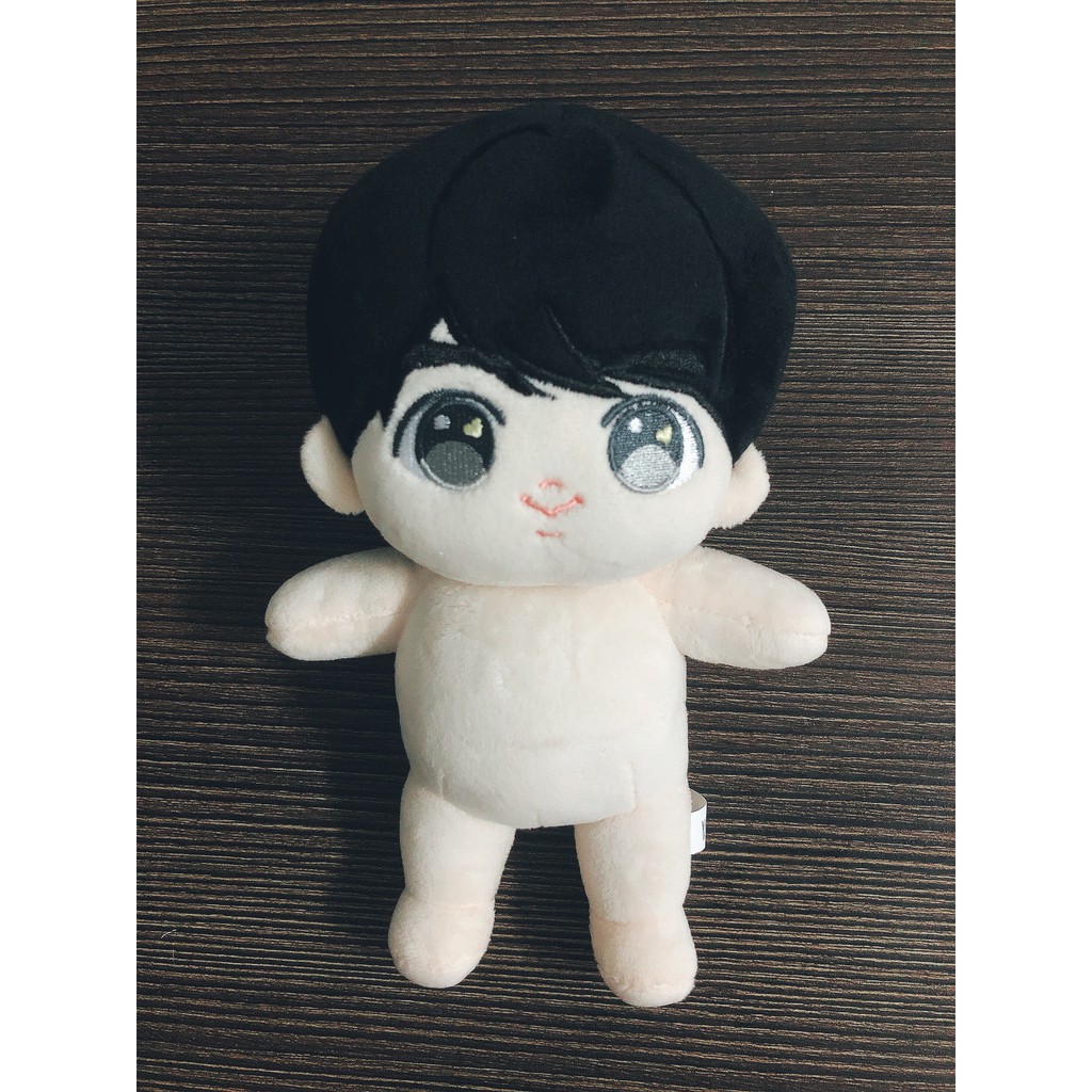 現貨 BTS 防彈少年團 Jin 金碩珍 20CM 娃娃 玩偶 娃兒子 IDOL珍(裸娃)