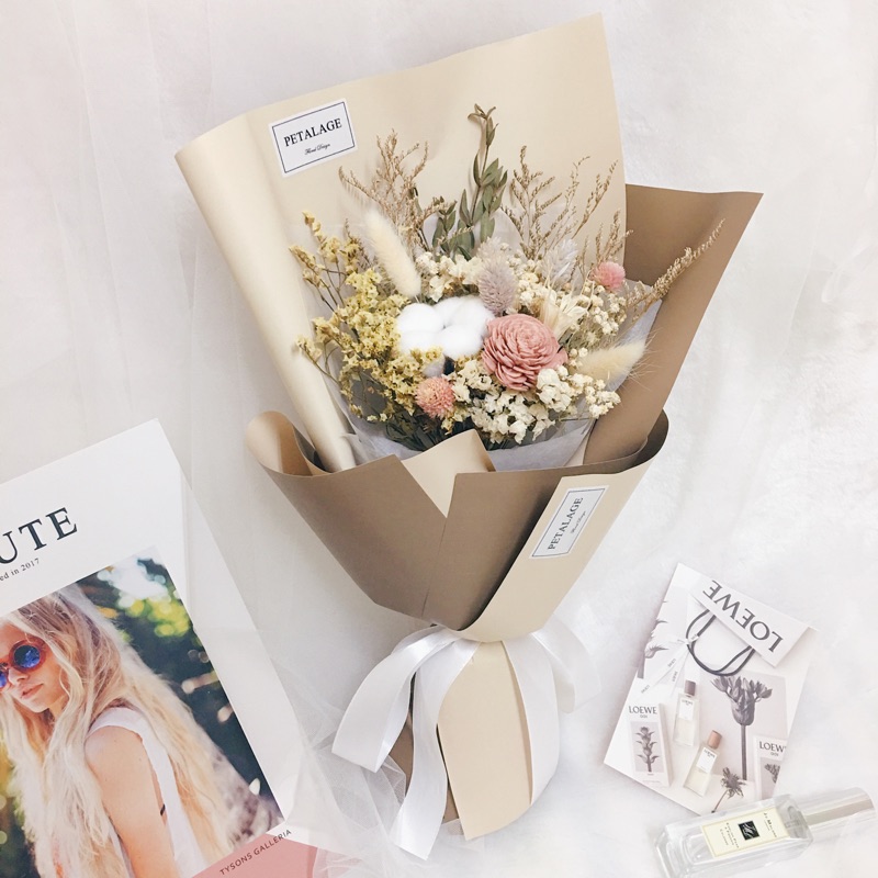 Petalage 一如既往地優雅 奶茶色系乾燥大花束 大型花束 畢業花束 情人節花束 聖誕禮物 聖誕花束 乾燥花束 蝦皮購物