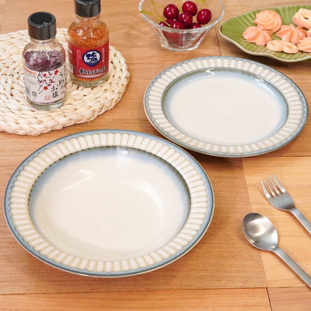 現貨 日本製 美濃燒 Potmum 菊花 陶瓷盤 深盤 盤子 陶瓷盤子 水果盤 麵包盤 點心盤 咖哩盤 餐盤 碗盤器皿