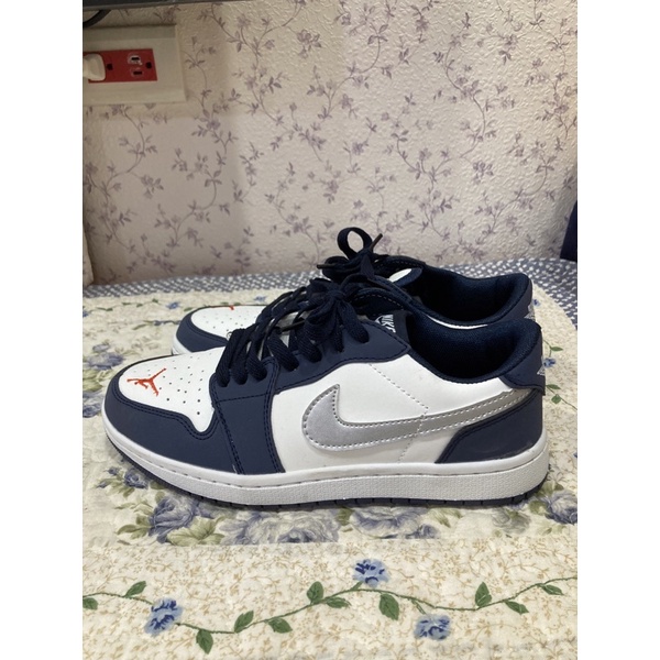 Nike NIKE Air Jorden1（ 二手）