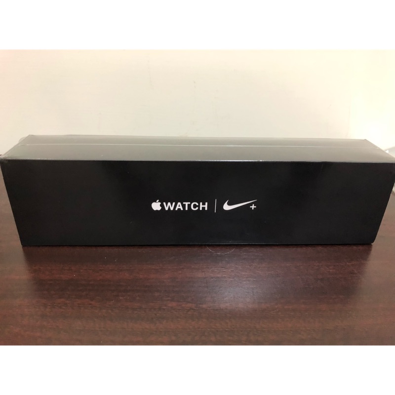 全新 apple watch series4 nike+ LTE版 高雄可面交