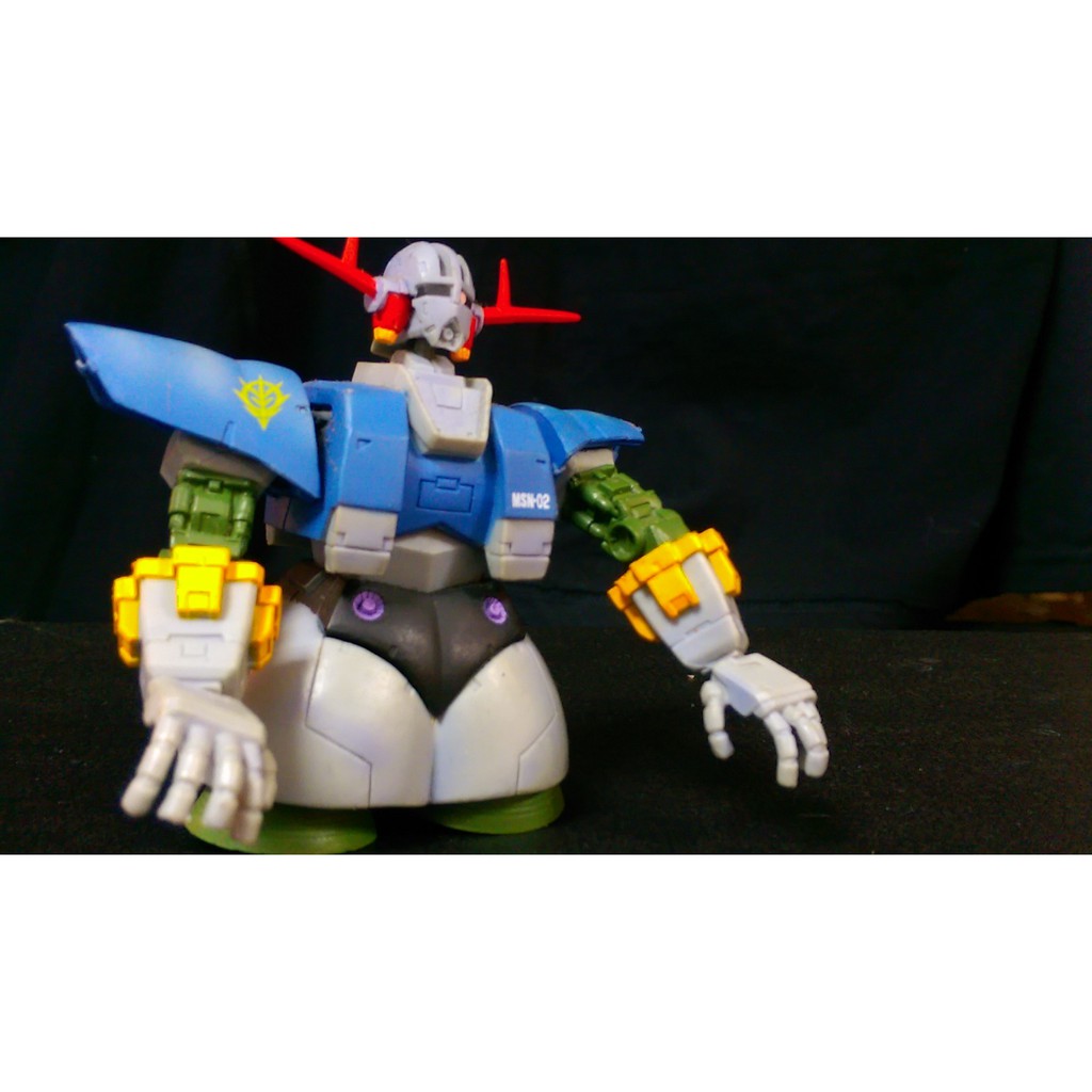 A-8 櫃 現狀品： 機動戰士 GUNDAM ZEONG MSN-02 吉翁克 　天富玩具店