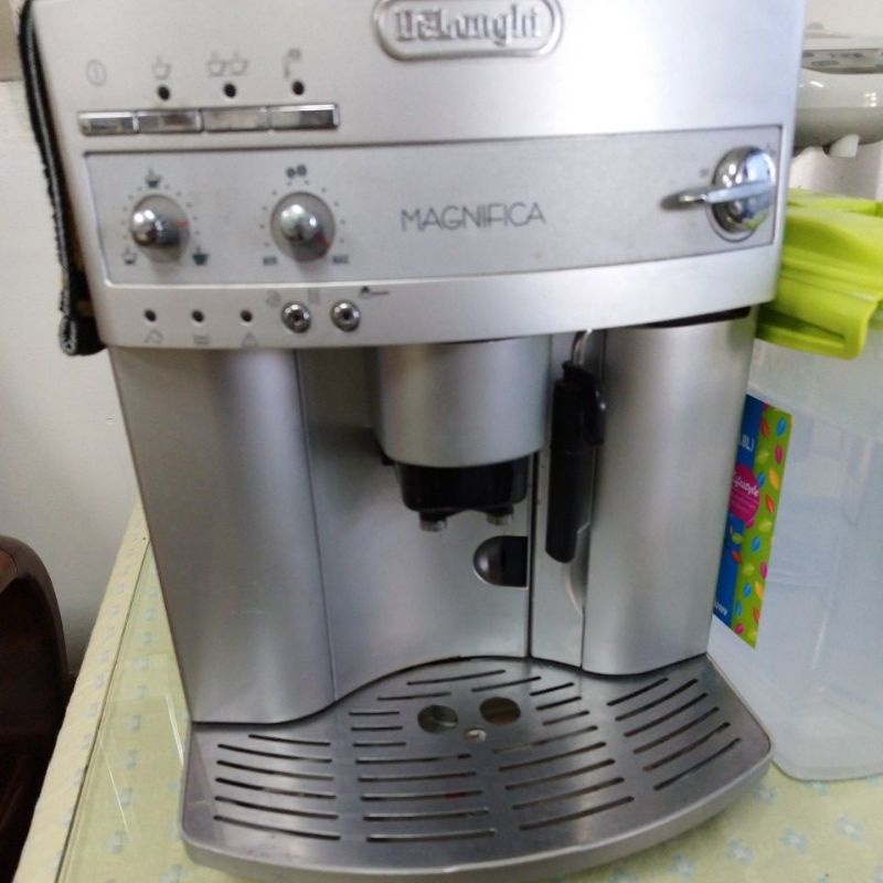 Delonghi 迪朗奇】浪漫型 ESAM 3200