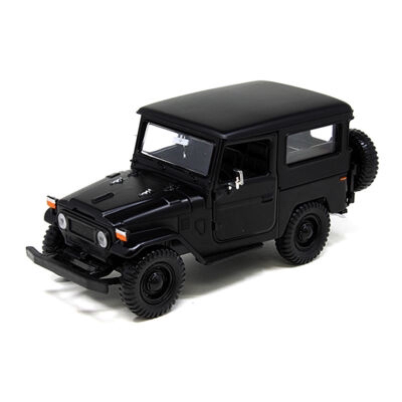 模王 Motormax 1:24 Toyota FJ40