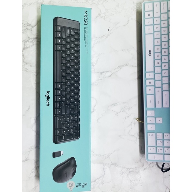 Logitech羅技MK220無線鍵盤滑鼠組