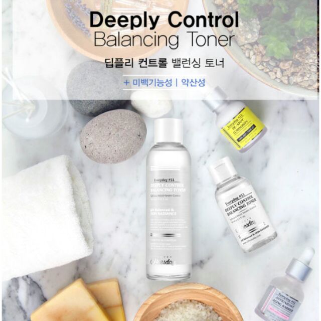 韓國醫美11Huesday💦深層保濕控油平衡美白化妝水200ml 去角質清潔爽膚水·🌟 亮白 控油 水精華