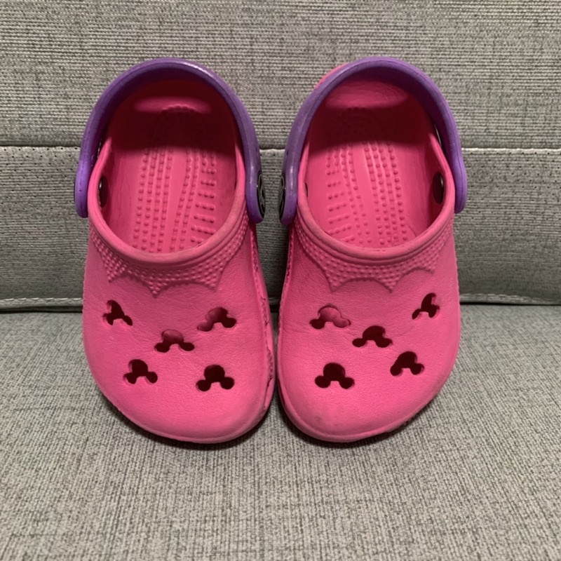 二手）Crocs 女童 桃紅色 Disney 卡駱馳 洞洞鞋 涉水鞋 拖鞋 涼鞋 沙灘鞋 防滑 雨鞋  舒適童鞋