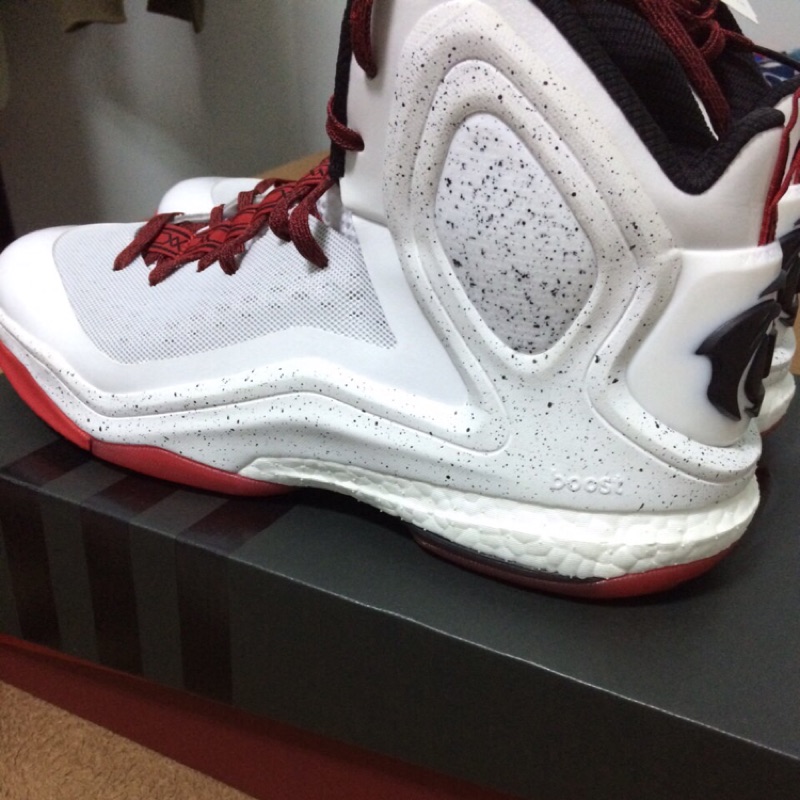 全新Rose5 保證正品 籃球鞋 紅白配色 boost US11 免運