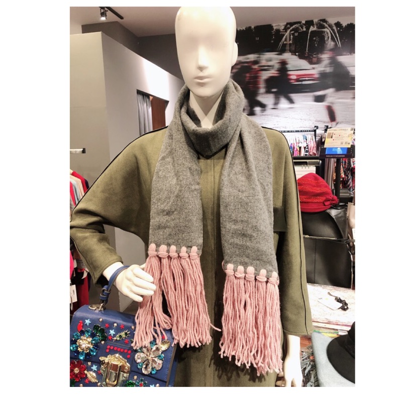 全新日本品牌Beams法國製 灰粉色圍巾🧣