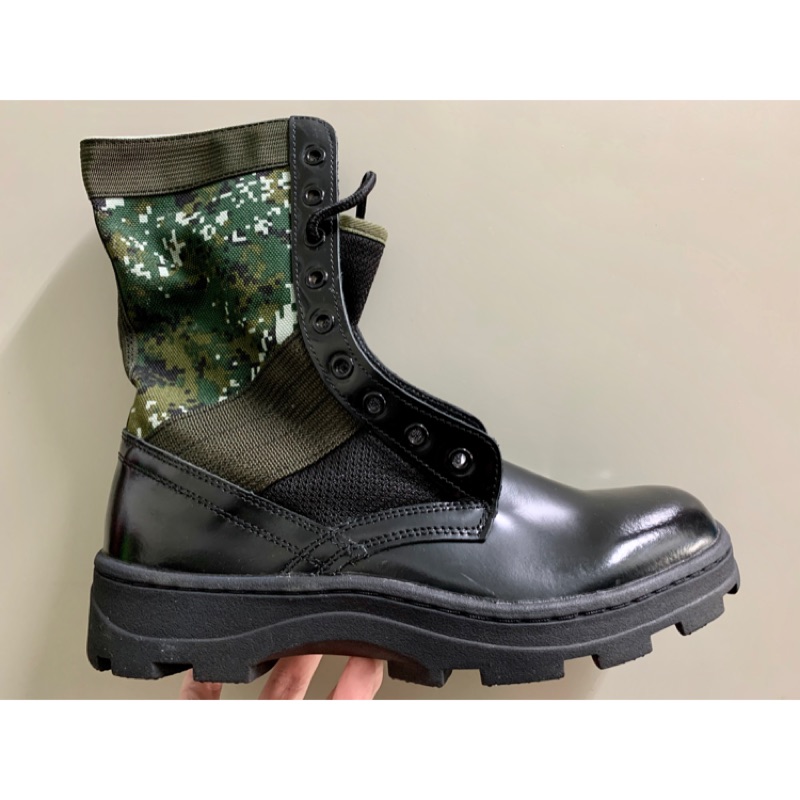 全新 制式 黑色軍靴 數位迷彩鞋  工作鞋 高筒靴 國軍數位迷彩鞋 2號尺寸 只有一雙