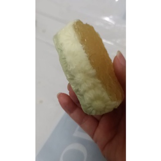 三層花天然香皂，成分：馬蜂橙加午時水加艾草