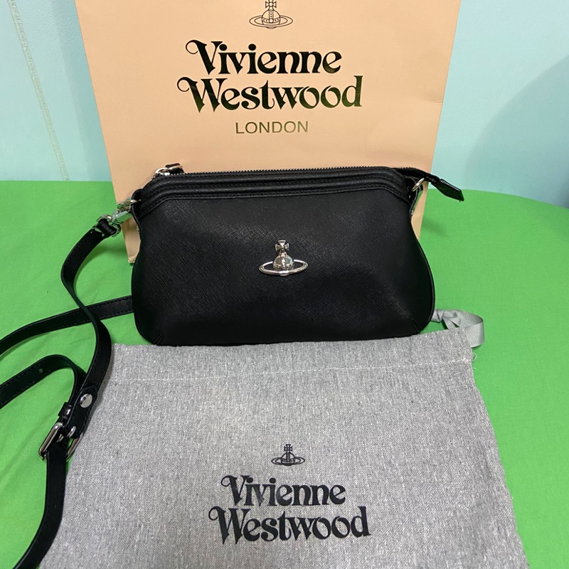 Vivienne Westwood 斜揹包