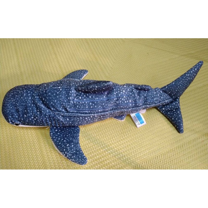 二手 日本🇯🇵 沖繩 美麗海 水族館 鯨鯊 抱枕 玩偶