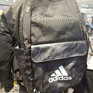 《J》愛迪達 LOGO 雙肩後背包 DM2897 Adidas