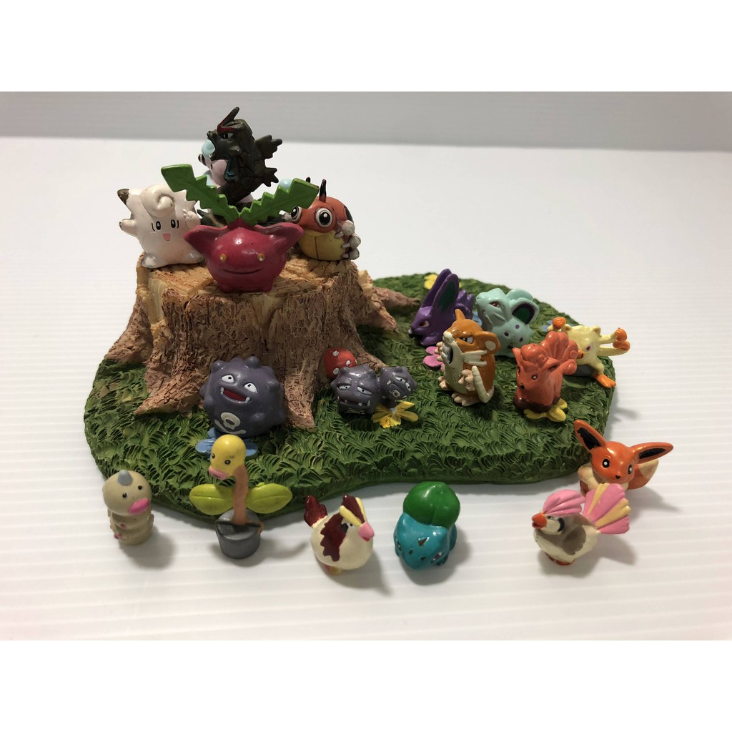 瓦斯彈 拉達 伊布 妙蛙種子 暴鯉龍 皮皮 猴怪 六尾 尼多朗 波波 芭瓢蟲 地台 神奇寶貝 精靈寶可夢 小型 公仔