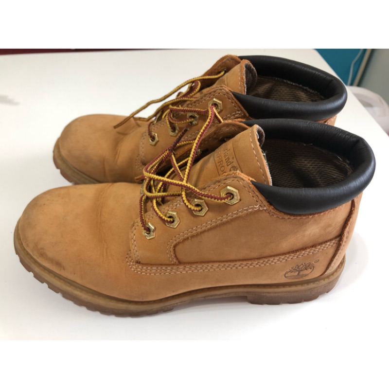 Timberland 女款經典中筒防水黃靴