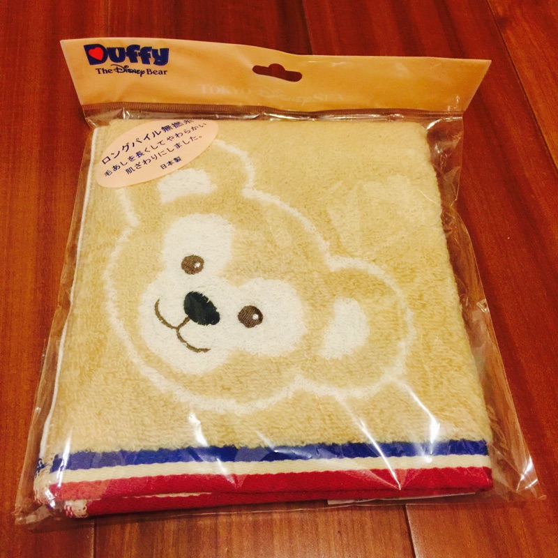 迪士尼達菲熊毛巾
