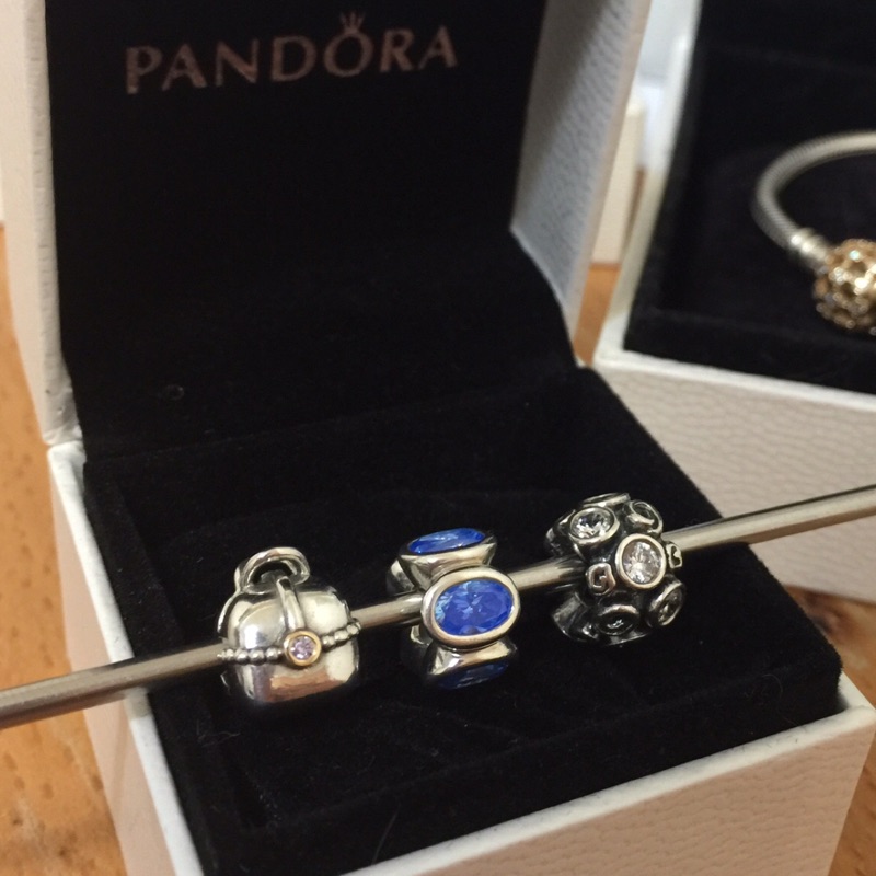 Pandora 潘朵拉 保證真品 藍鋯石 白鑽漩渦 絕版珠 隔圈