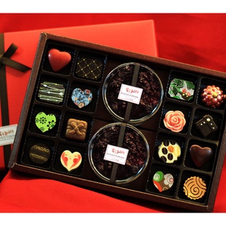 【幸福可可】幸福繽紛禮盒(16入花式含餡巧克力+2入脆餅) 巧克力禮盒 含餡巧克力禮盒 含餡巧克力禮盒