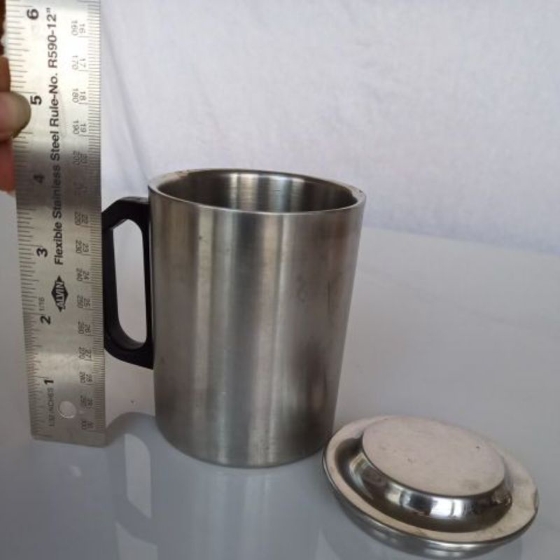 不鏽鋼杯附杯蓋   茶杯 304雙層防燙 榨油提壺杯 九成新二手11.3公分杯口直徑8公分