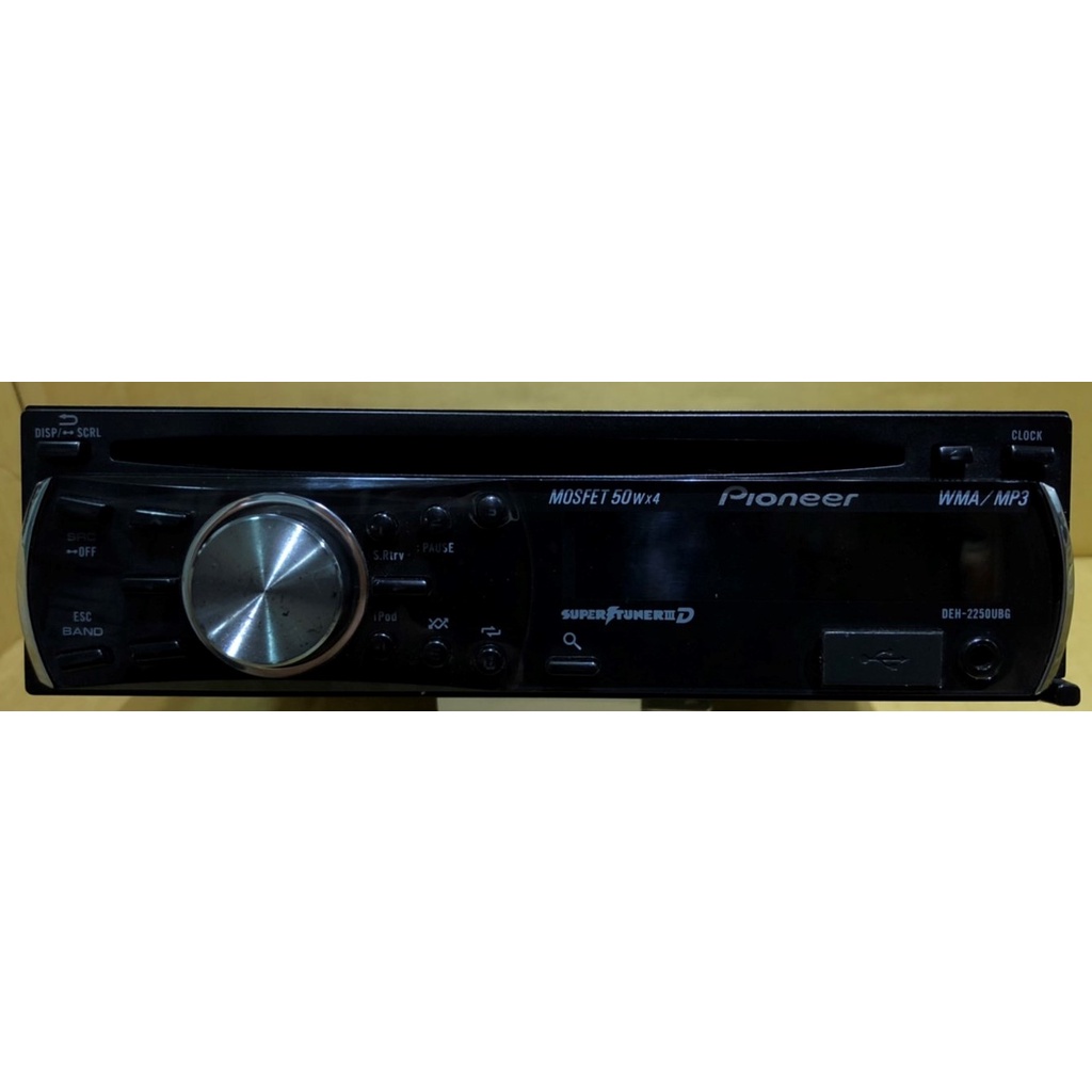 [中古] 汽車音響主機 pioneer DEH-2250UBG 收音機+CD+USB+AUX