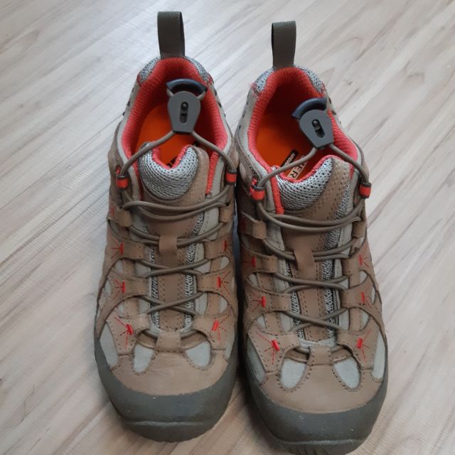 merrell登山鞋