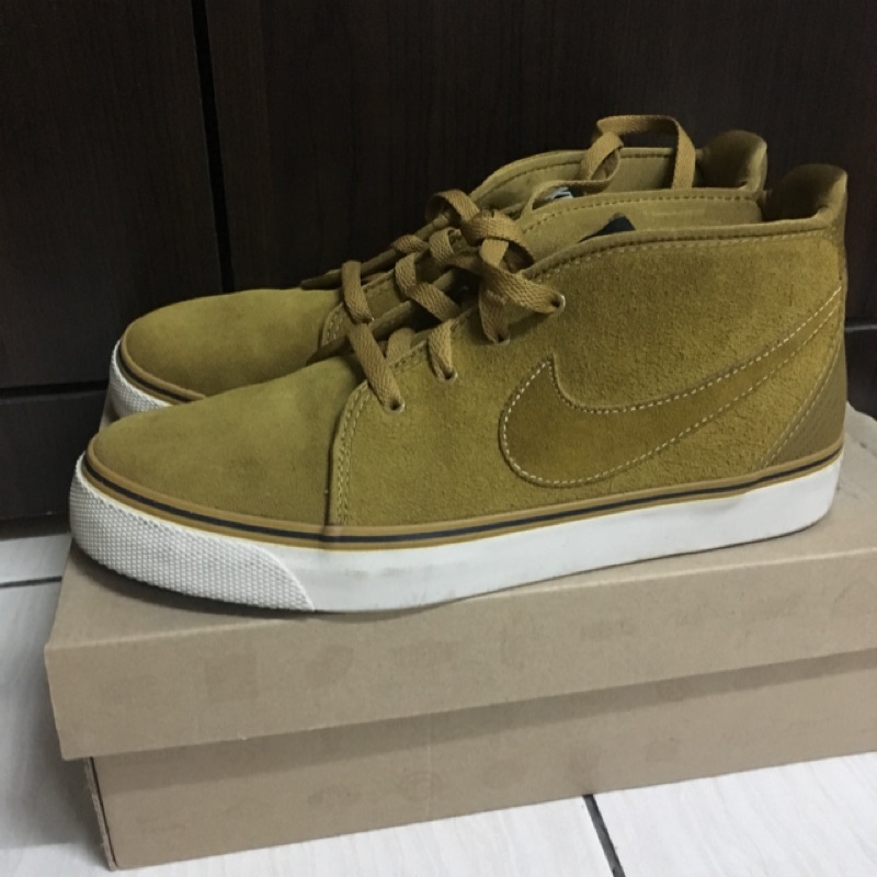 nike toki brown