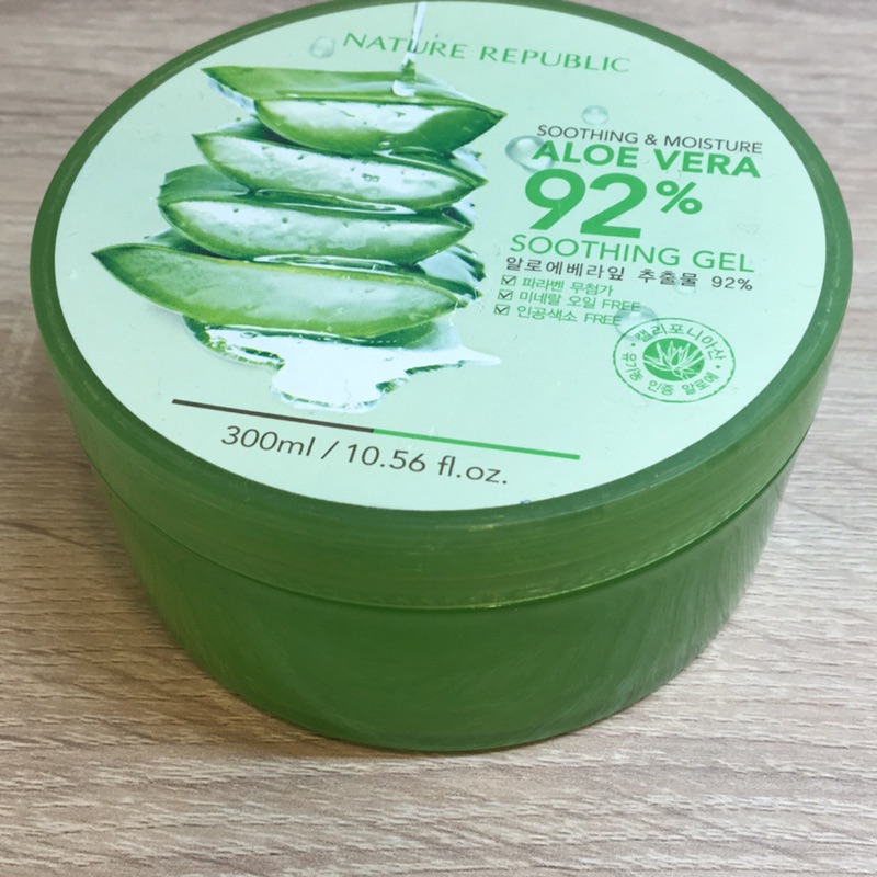 Nature Republic 蘆薈保濕凝膠