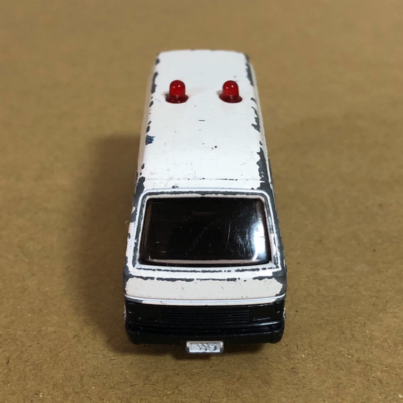 Tomica TOYOTA HIACE 救護車（1991年日本製）