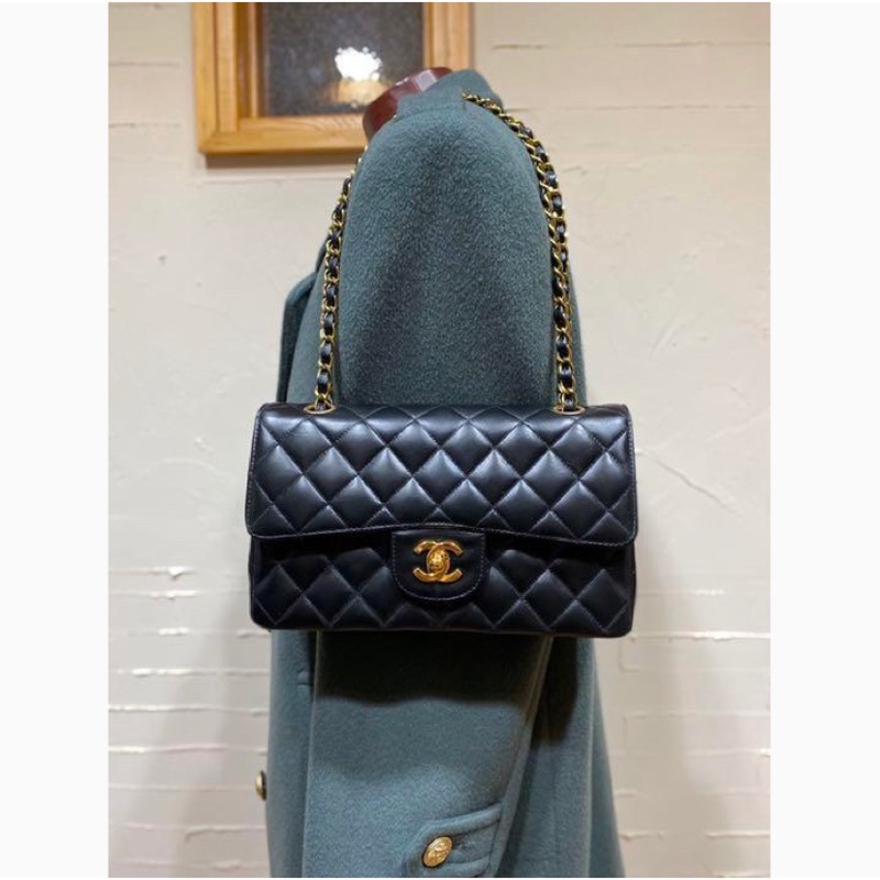 chanel classic flap 23