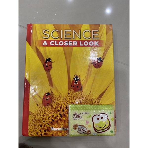 Science A Closer Look （九成新）