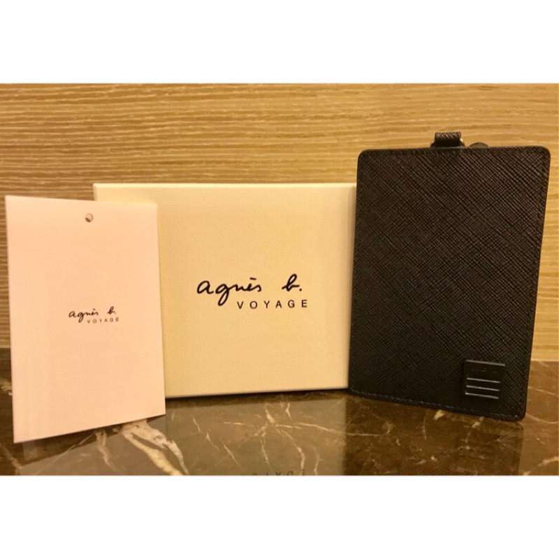 《超取免運》日本原裝 Agnes b Voyage 防刮牛皮 黑色識別證套 含背帶 2017新款 全新 保證正品