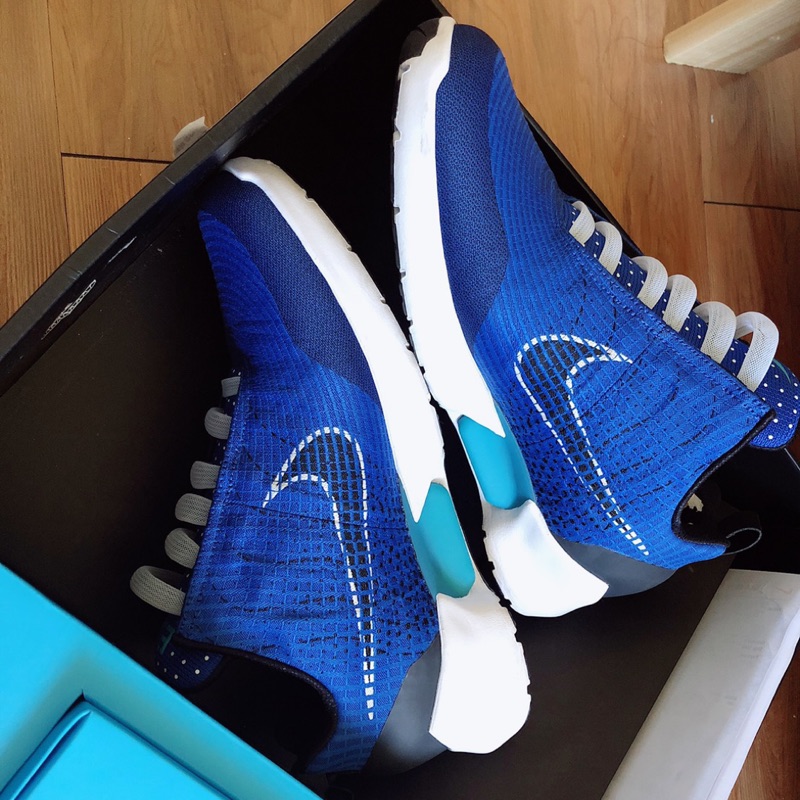 nike hyperadapt 1.0 blue