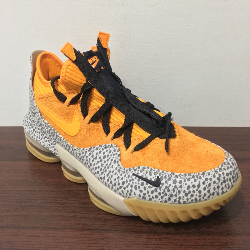 safari lebrons