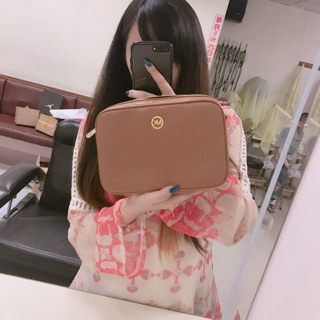 （現貨+預購）Michael kors Outlet 荔枝皮革 方包